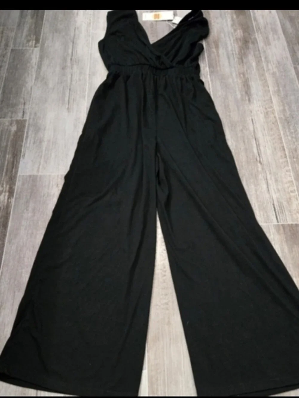Dokotoo Sleeveless Jumpsuit Wrapped V Neck Womens Dressy Casual Size Small - Picture 4 of 6